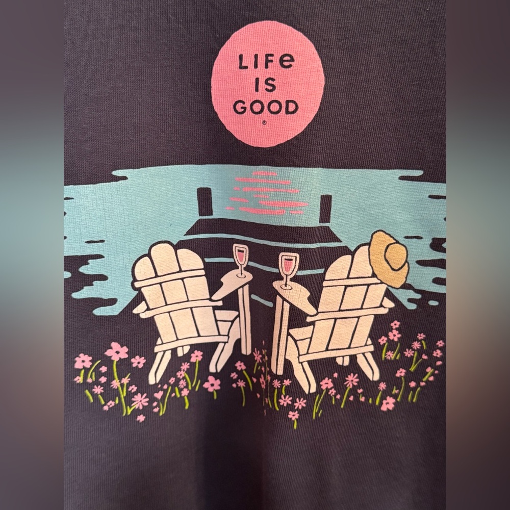 LIFE IS GOOD Crusher Tee